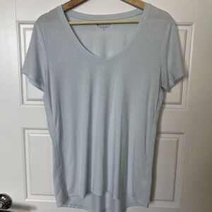 Athleta Essence Vital Tee Short Sleeve Athletic Shirt Size Small Light Blue